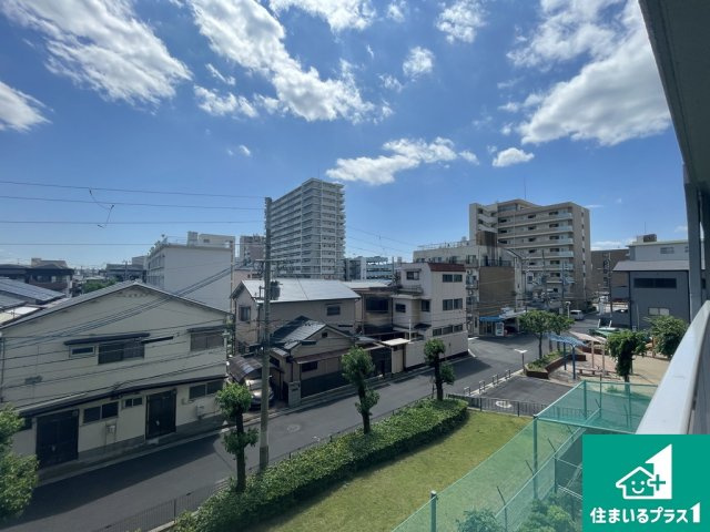 前面に棟がなく開放的です♪【現地写真】