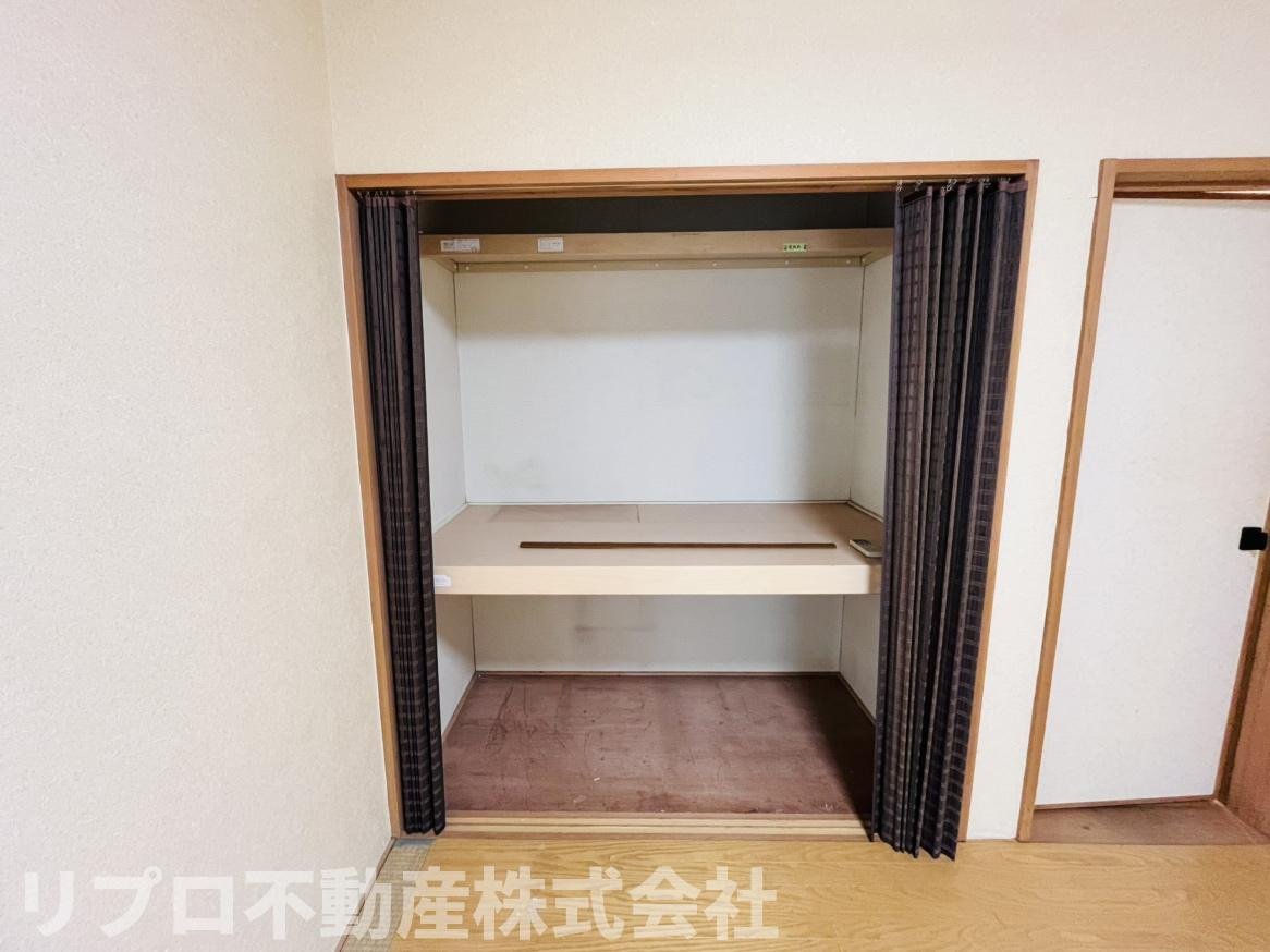 和室の収納（押入れ）
