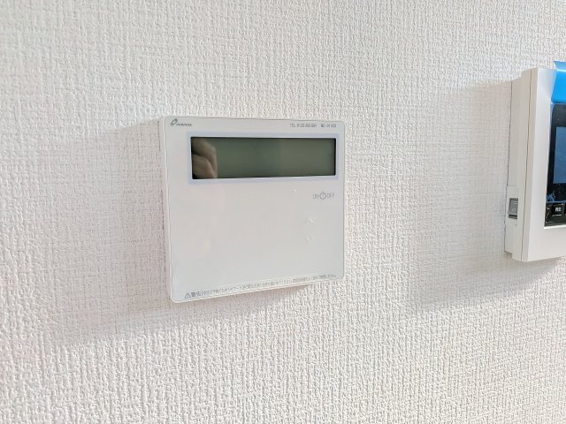 ～給湯器リモコン　風呂予約機能、オートバス、追い炊き機能付～
