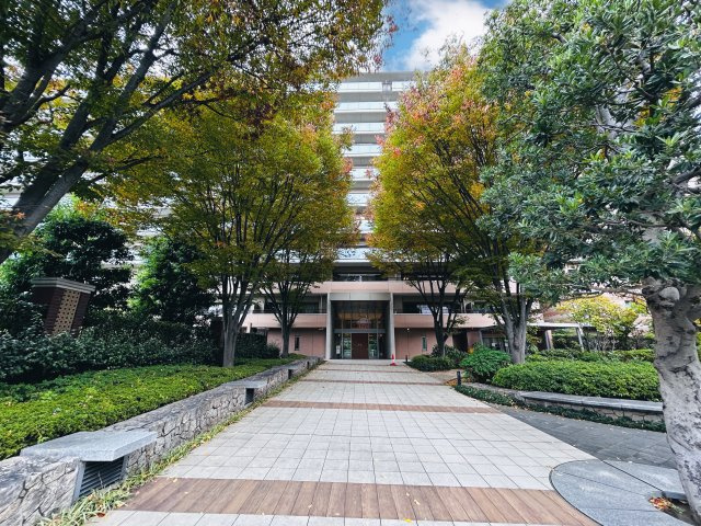 ☆Entrance☆ゆったり寛げるコミュニケーションの場　急な来客も安心♪