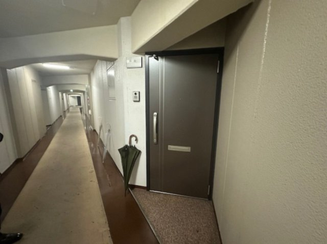 天候や外気の影響を受けにくい、内廊下設計！防犯性も高く、居住者様が安心・快適に暮らせるマンションです。