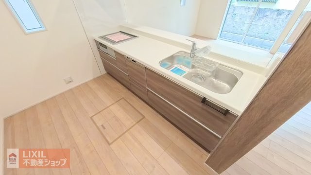 【その他設備】現地完成写真。使いやすい広めのシンク♪