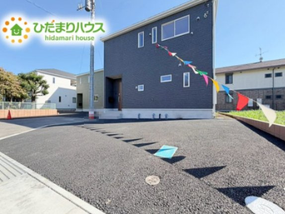 お庭付物件になります！お庭遊びや、プールなどお子様も大喜び(^^)