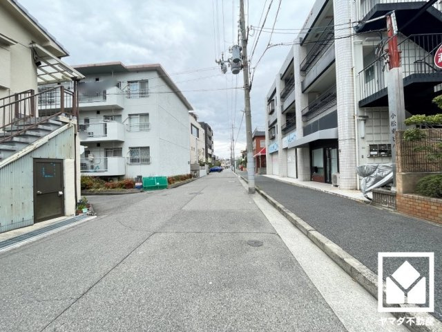 阪神本線「武庫川」駅まで徒歩約10分の立地。毎日の通勤・通学だけでなく、休日のお出かけまで利便性に優れています。
