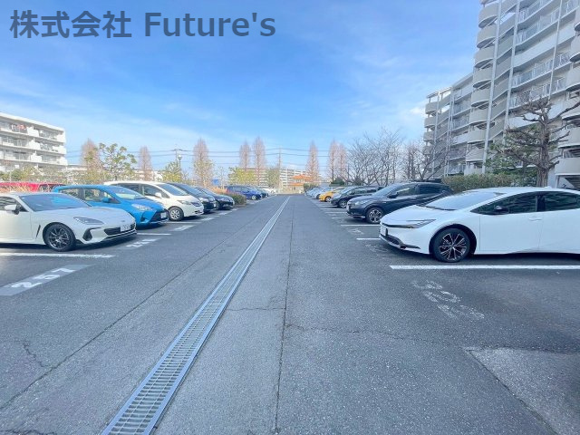 敷地内駐車場あり（要空き・料金確認）