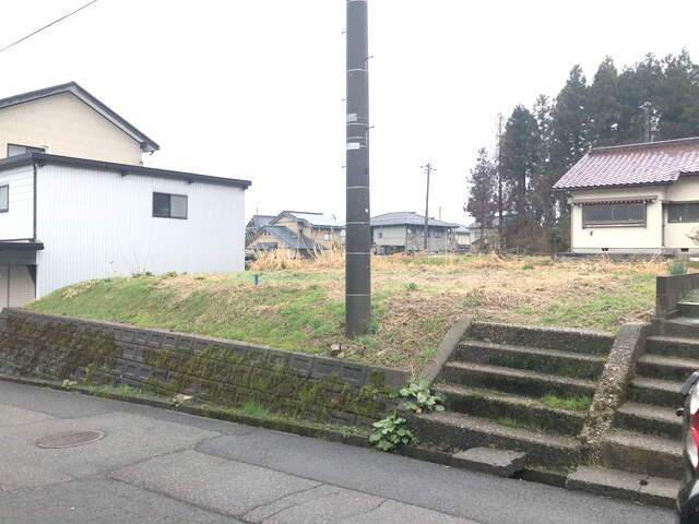 現地
