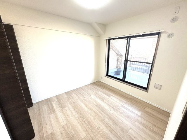 5.1帖洋室