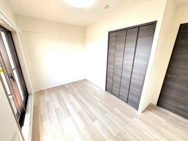 5.7帖洋室