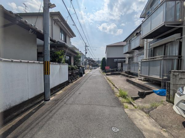 現地西側