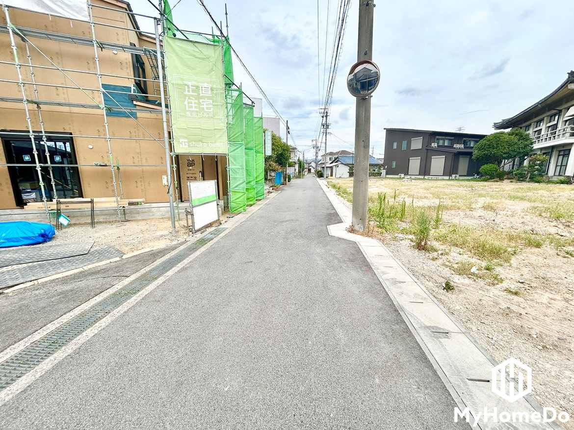 前面道路含む現地写真