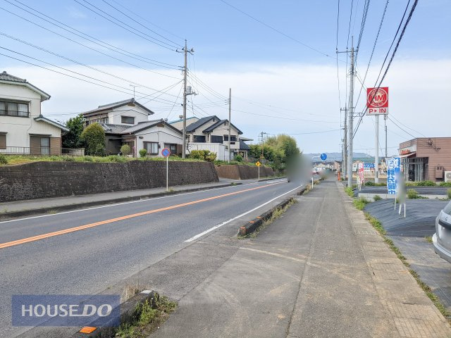 【前面道路】道の広さ・日当たりなど、ご確認ください。