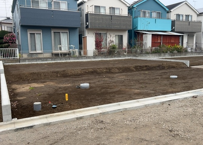 物件の詳細については、現地を見てわかること以外に、役所や法務局などで調べないとわからないことがあります。そのため、現地に行く場合は、もしこの物件を買ったらどのような生活ができるかをイメージしましょう。