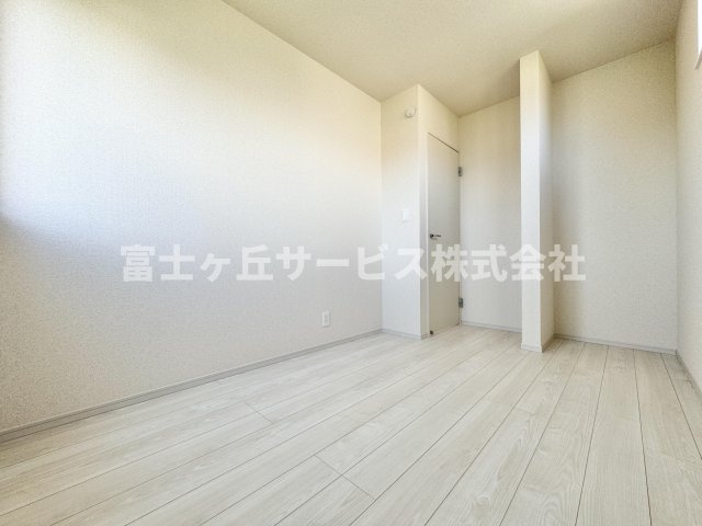 使いやすい洋室です