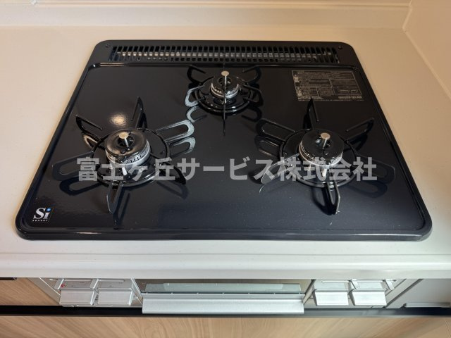 3口コンロがあります