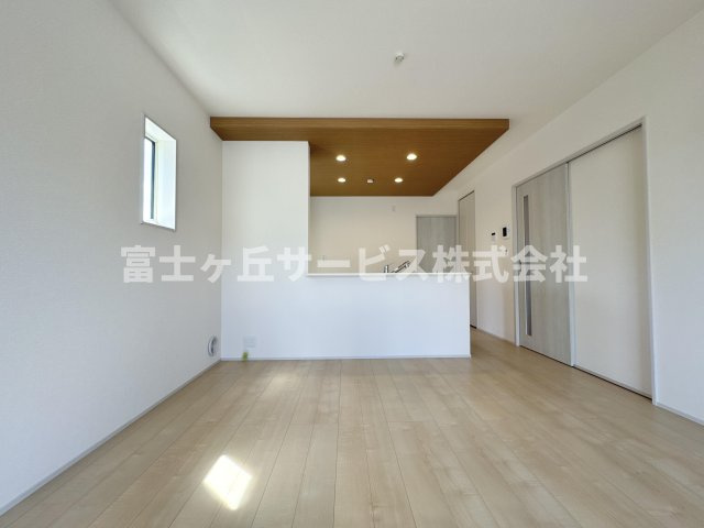 キッチン正面です