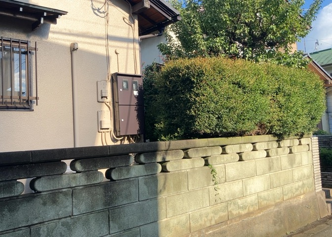 物件の詳細については、現地を見てわかること以外に、役所や法務局などで調べないとわからないことがあります。そのため、現地に行く場合は、もしこの物件を買ったらどのような生活ができるかをイメージしましょう。
