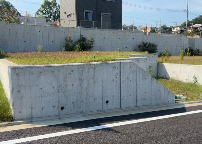 最寄り駅が近いなどの交通アクセスが良い土地だと暮らしやすいですよね。通勤・通学の観点から土地を選ぶことも大切です！自身や家族のライフワークからあったの物件を探しましょう！当社営業がお力になります！