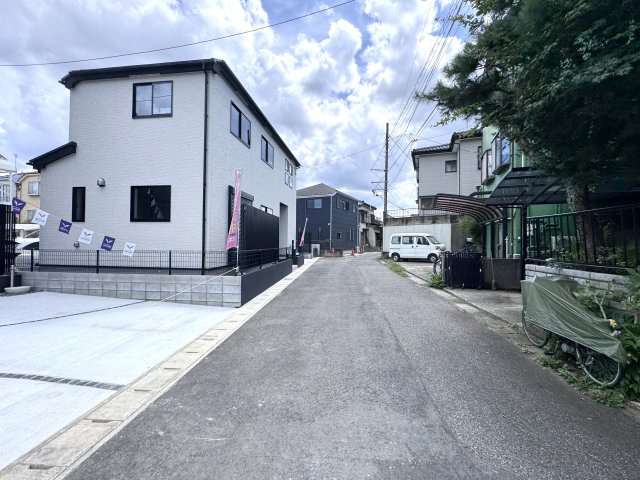 南西側前面道路・幅員約5ｍ