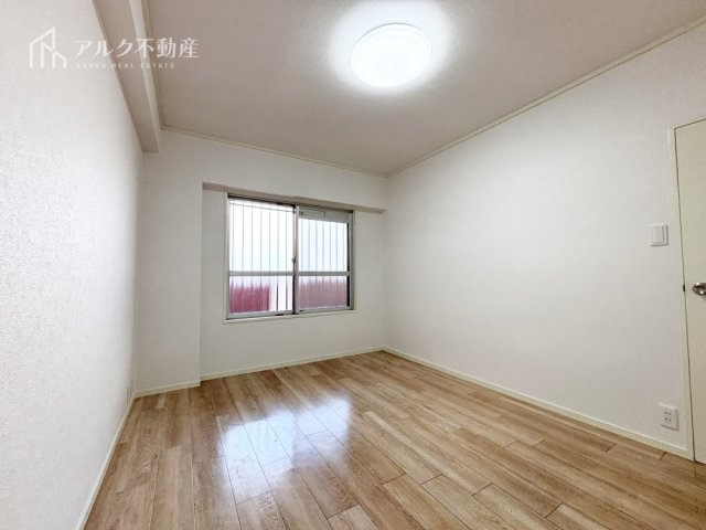 北側洋室約6.0帖