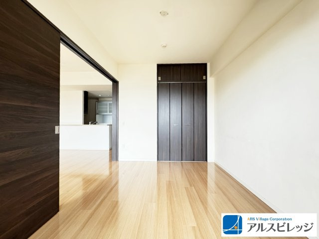 洋室6.0帖
