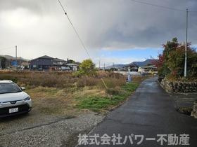 前面道路含む現地写真です