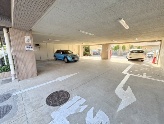 共用部・駐車場