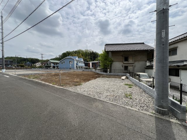 閑静な住宅地で小さなお子様がいるご家族にも安心☆