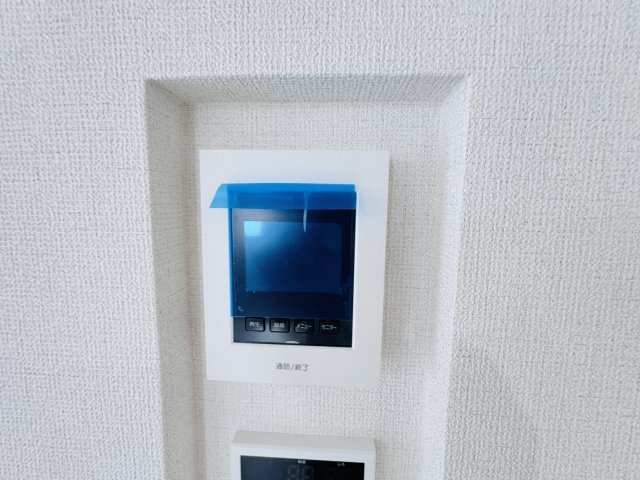 来客時も安心のTVモニター付きインターフォン