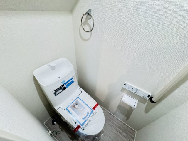 温水洗浄暖房便座つきトイレ