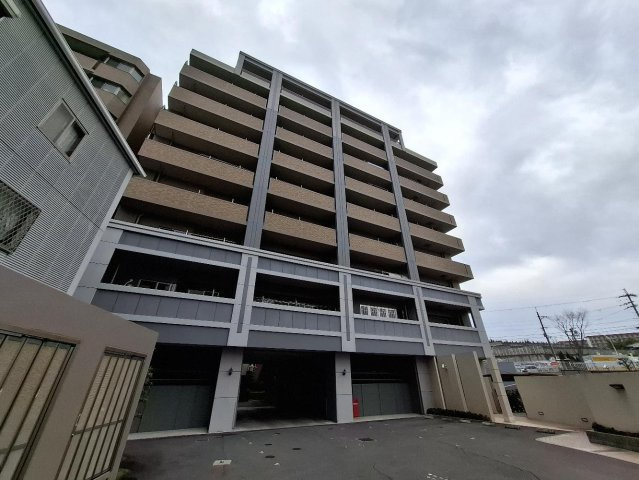 外観：327002169104