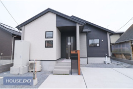 ブルーミングガーデン宇都宮市花房3丁目2期　2号棟の外観