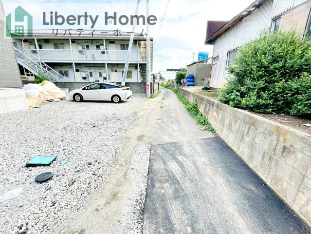 前面道路含む現地写真