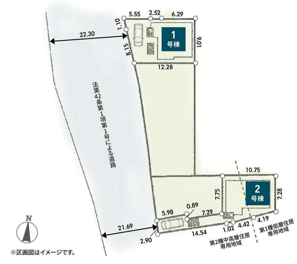 土地図は、土地の位置や形状、地番、隣接地の関係を示す図面です。土地の正確な情報を把握するのに不可欠です。不動産取引や測量や、建築計画に用いられ、現況を把握する上で重要。全体像を把握する際に役立ちます。