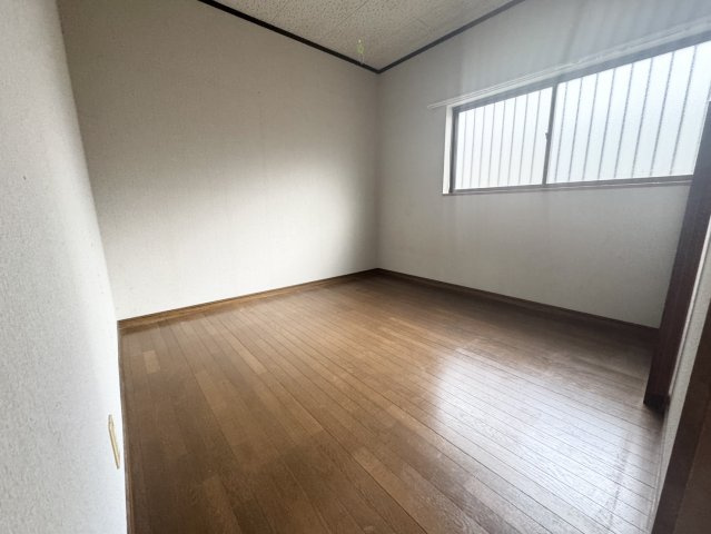 洋室です