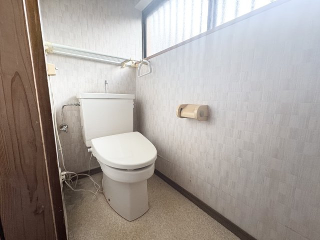 シンプルで使いやすいトイレです