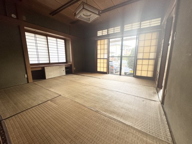 い草の香りが落ち着く素敵な和室です