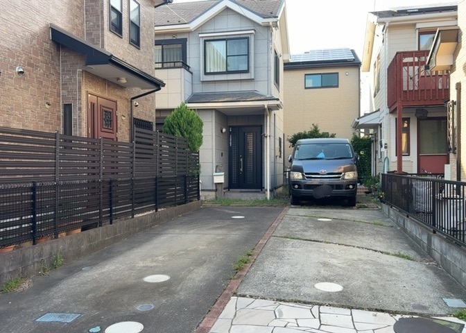 当然のことではありますが、オートロックやセンサーライト、ホームセキュリティーなどの防犯設備があれば、小さいお子様がいるご家庭も安心ですよね！まず物件購入の際は、防犯設備もチェックするようにしましょう。