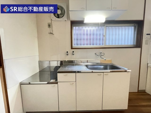 キッチンでお料理をお楽しみください