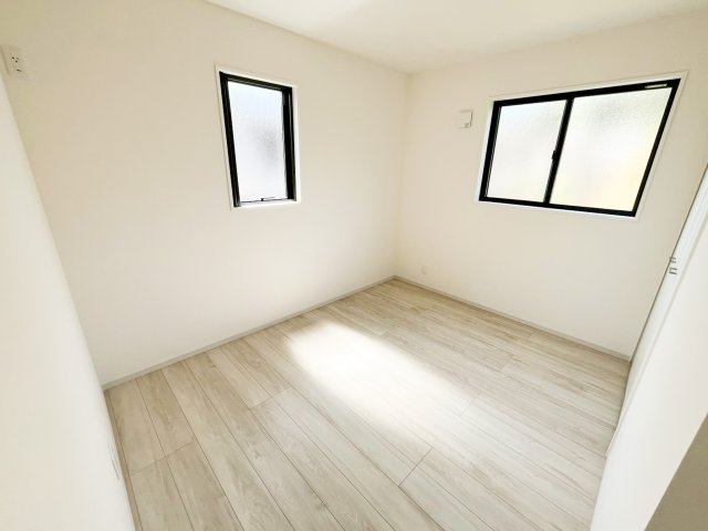 5.1帖洋室