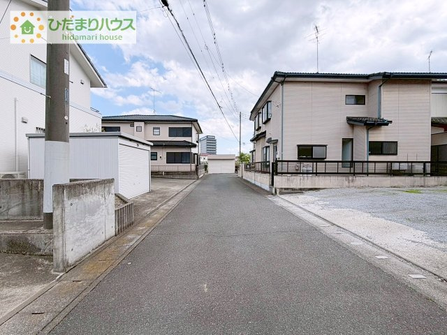 前面道路幅広く☆車の出入りもラクラクできちゃいます(^^♪