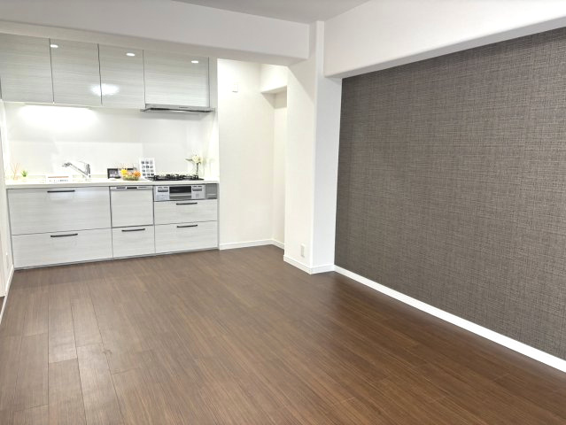 アクセントクロスがお洒落ですね。