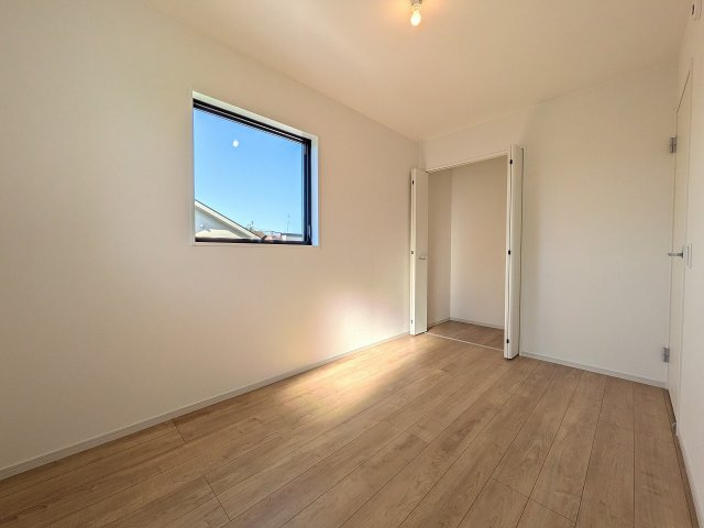 ～収納力の高いクローゼット完備～