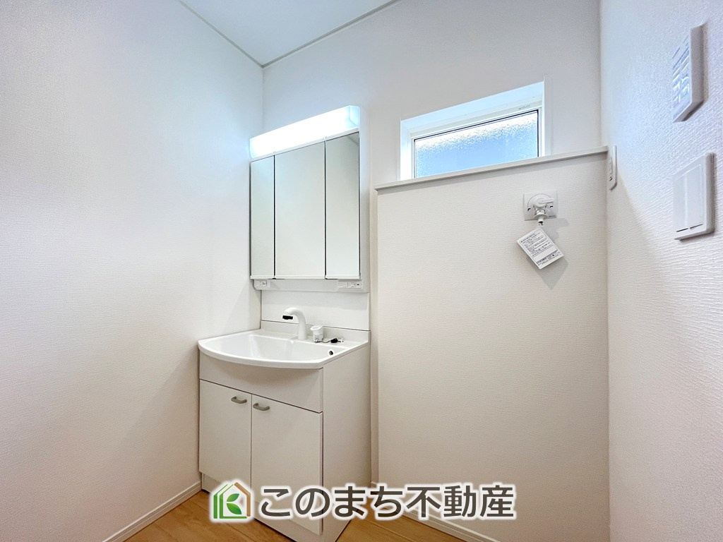 同社施工物件写真。※建具やフローリング、その他仕様が異なる場合がございます。