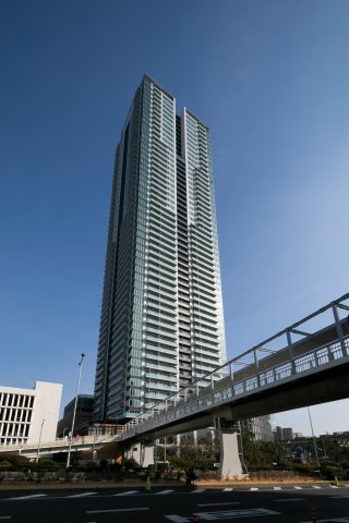 外観：327002545380