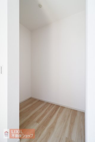 【収納】現地完成写真。しっかり収納がついております！
