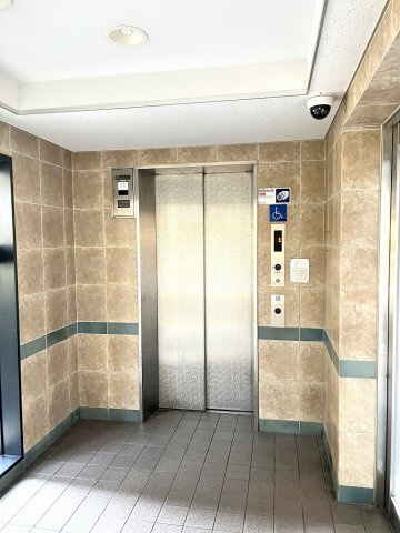 【エレベーター】