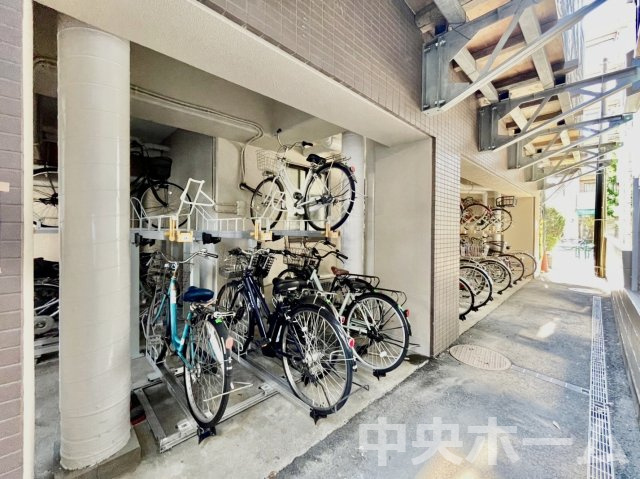 【自転車置き場】最新の空き状況や費用などの詳細は担当スタッフまでお問い合わせください。