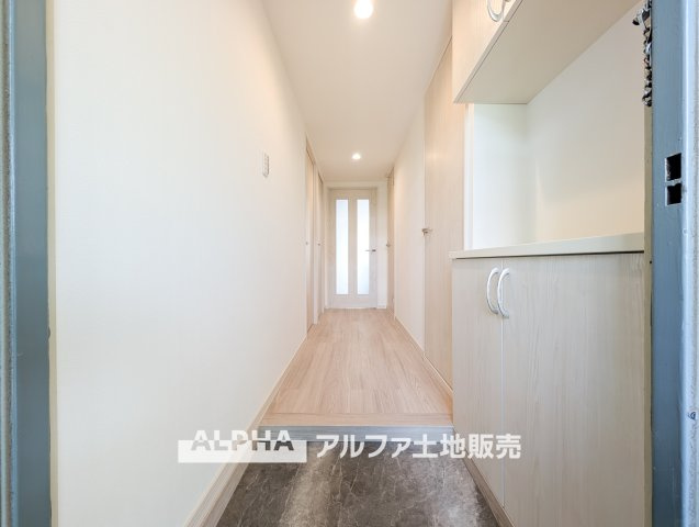 【cozy　living】　◆休日は◆仕事から切り離された家族の為だけの場所でゆっくりくつろぎたい。趣味や、習い事で休日を過ごすも楽しいが、結局はここが安らげる。