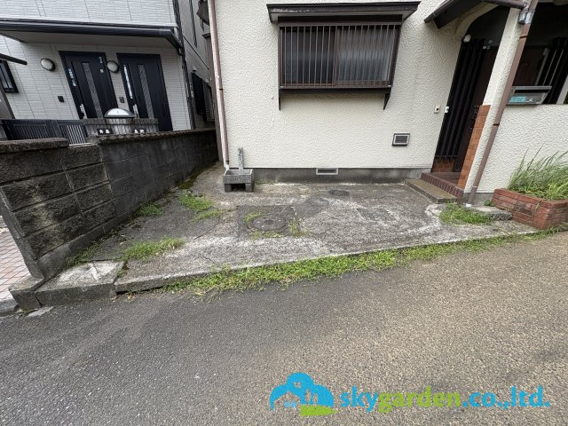 駐車・駐輪スペース（要サイズ確認）