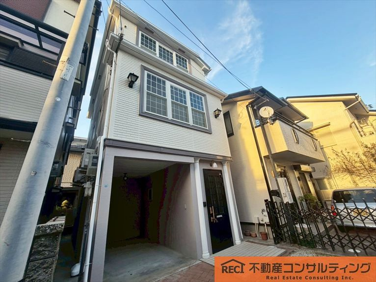 外観：328000550144